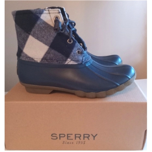 Sperry Boots Size 5.5 - Picture 5 of 8